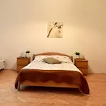 Bedroom With Sauna Apartmán *