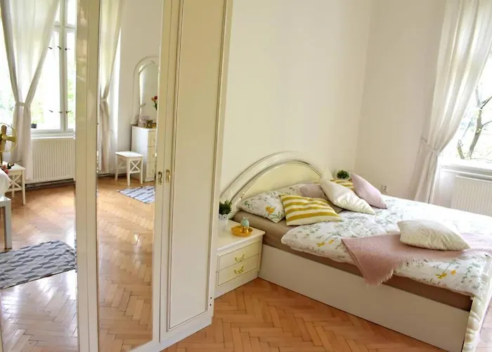 アパート Bedroom With Sauna *